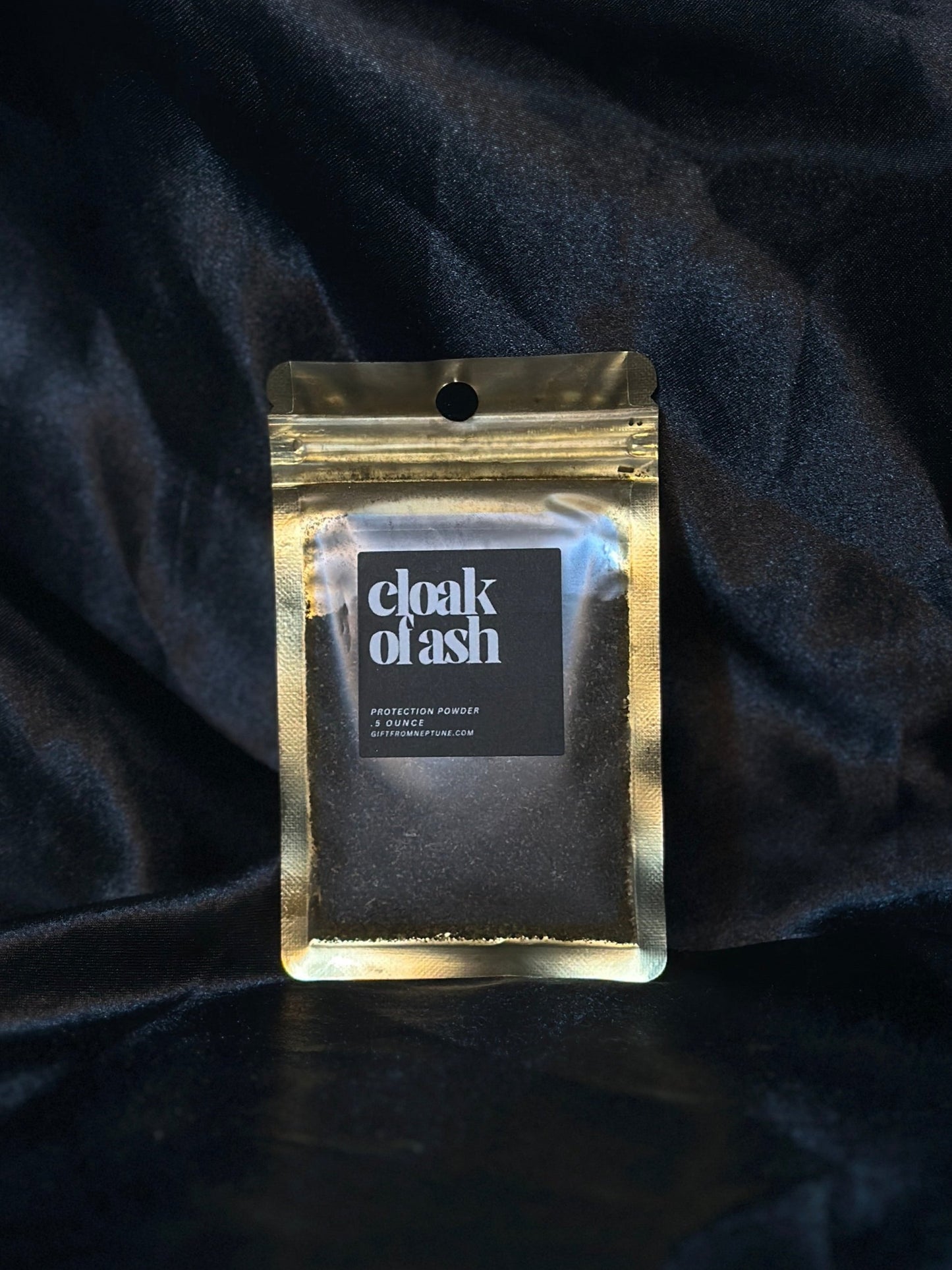 Cloak of Ash Protection Powder